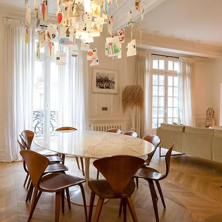 3ch | 4 Pers | balcon Filant | notre Dame De Apartamento