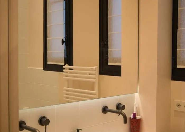 Apartment 3ch | 4 Pers | balcon Filant | notre Dame De Paris